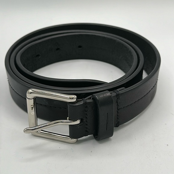 Shinola Other - Shinola Detroit black leather belt, size 42